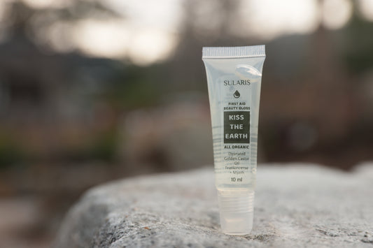 Kiss The Earth ~ First-Aid Beauty Gloss